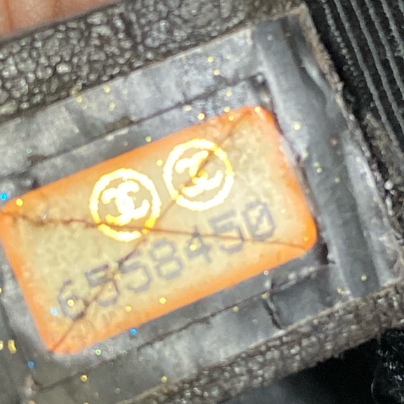 CHANEL Cross-stitch Handbag Black Leather BOX BAG - Picture 8 of 8